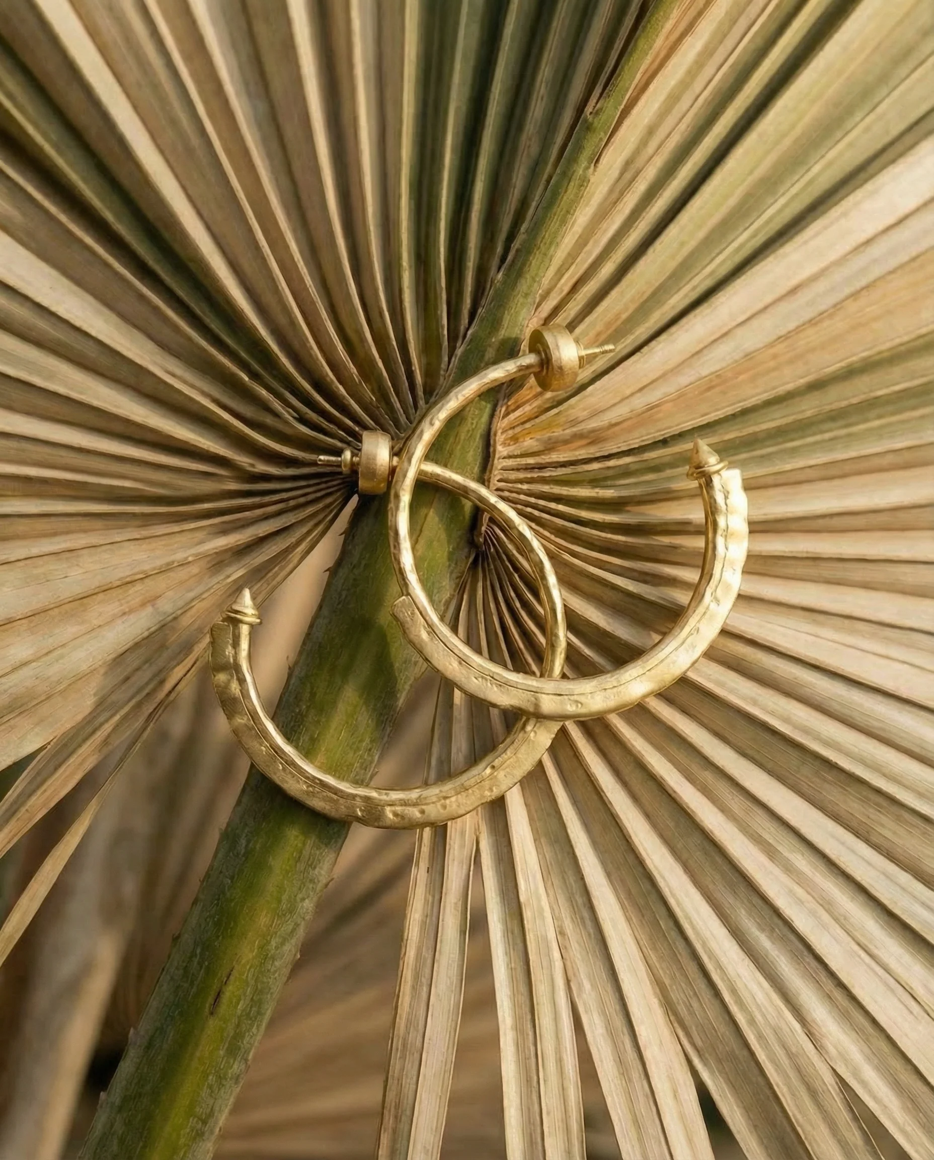 Harlow Arch Hoop Earrings - Image 11