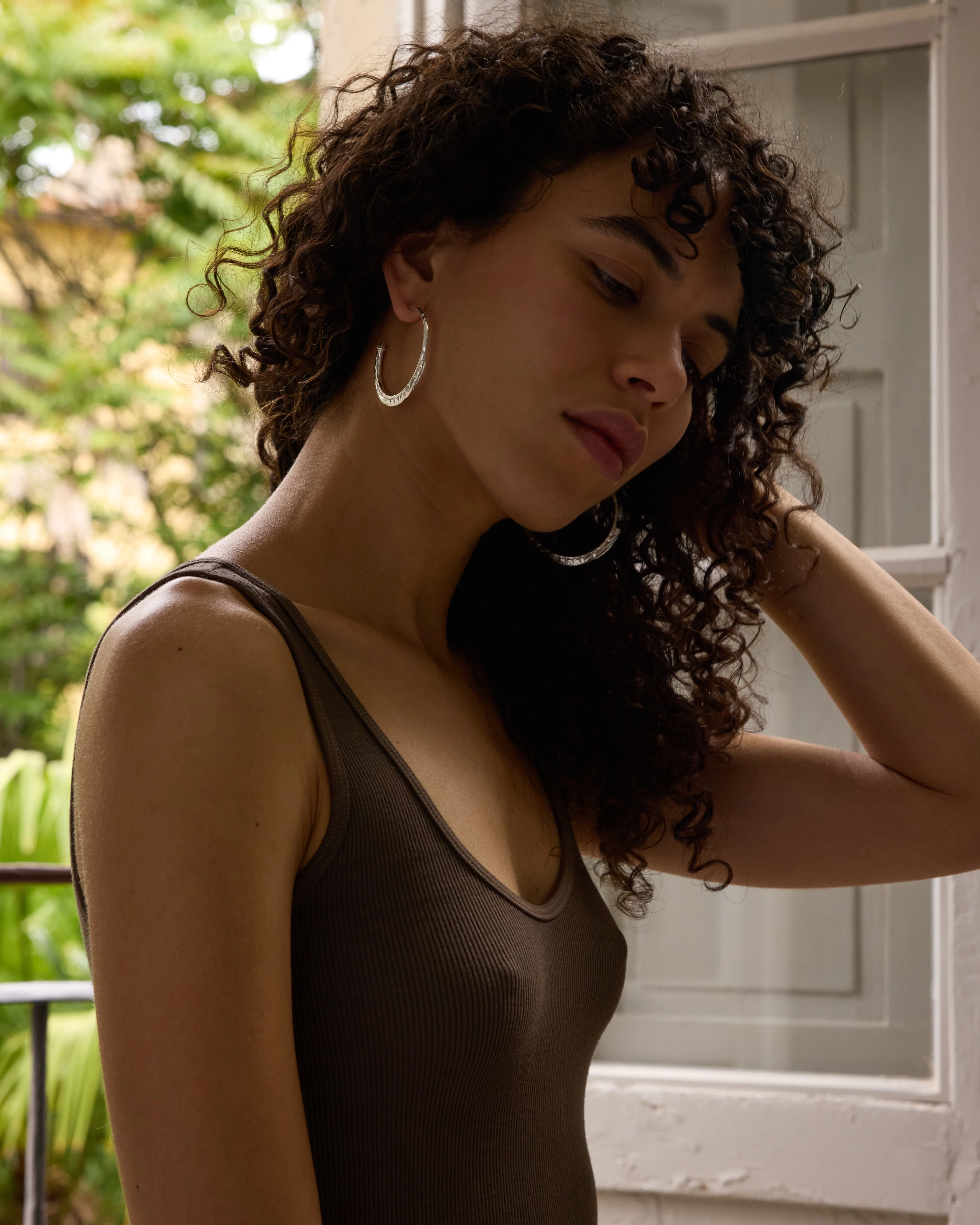 Harlow Arch Hoop Earrings - Image 5